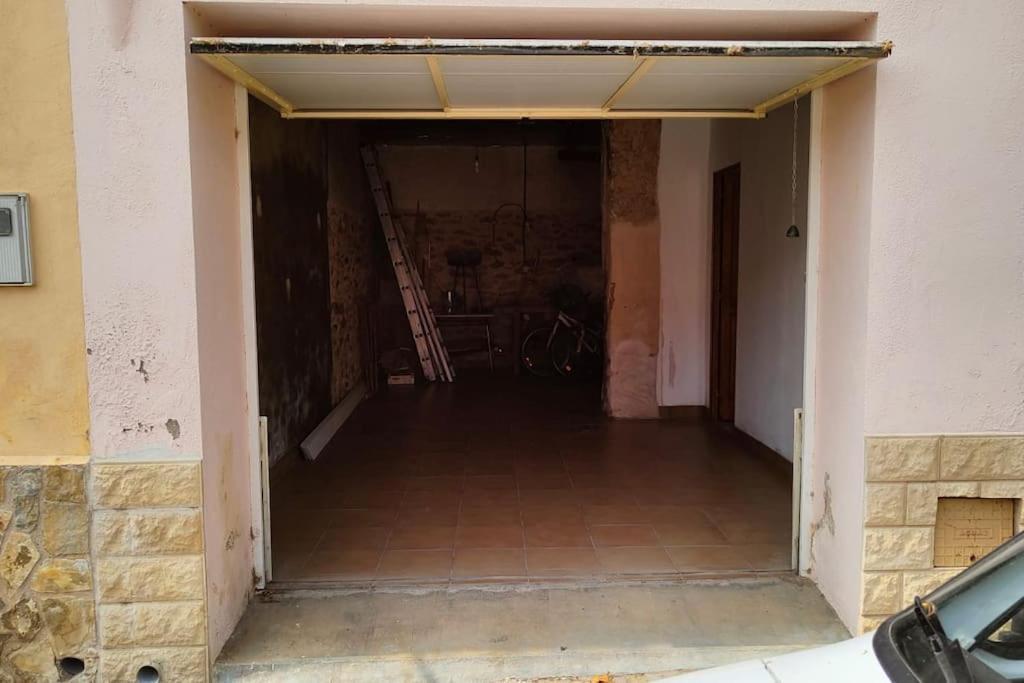 Holiday home Casa Bretalunya Benissanet